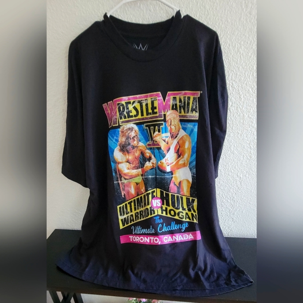 New WWE Wrestlemania Hulk Hogan Vs Ultimate Warrior Toronto Canada Men's T-shirt